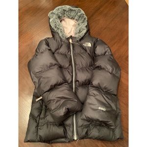 Little Girls North Face puffer coat